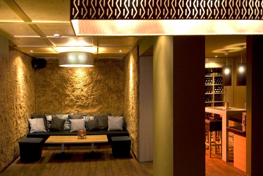 Living Max Hotel Цел ам Зее Екстериор снимка